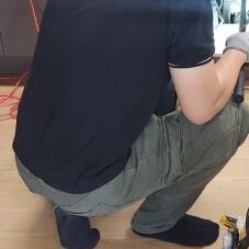 강북구 누수탐지 수선 완료 후 배관 연결 상태 및 바닥 미장 마감